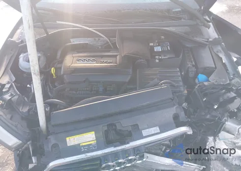 2017 Audi A3 2.0T Premium z USA, uszkodzony, nr VIN WAUJ8GFF3H1043851